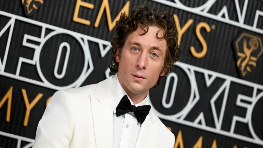 jeremy-allen-white-the-breakout-american-star-defining-2025